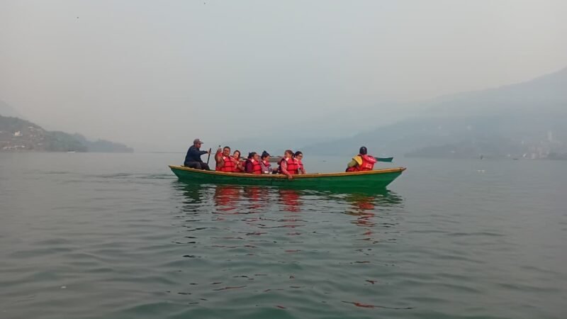 फेवा तालमा जाल हान्दा बन्दुक र गोली भेटियो