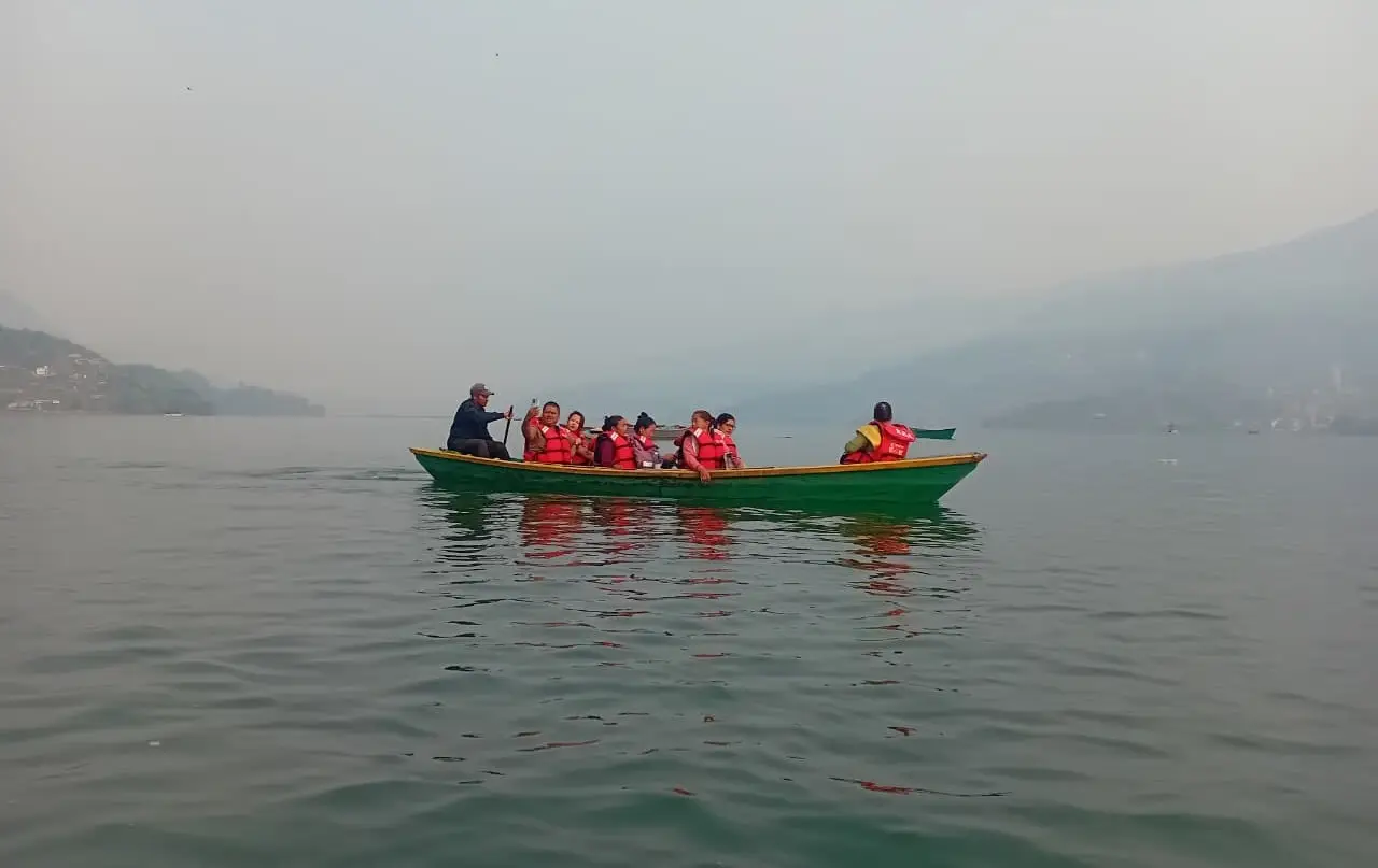 फेवा तालमा जाल हान्दा बन्दुक र गोली भेटियो